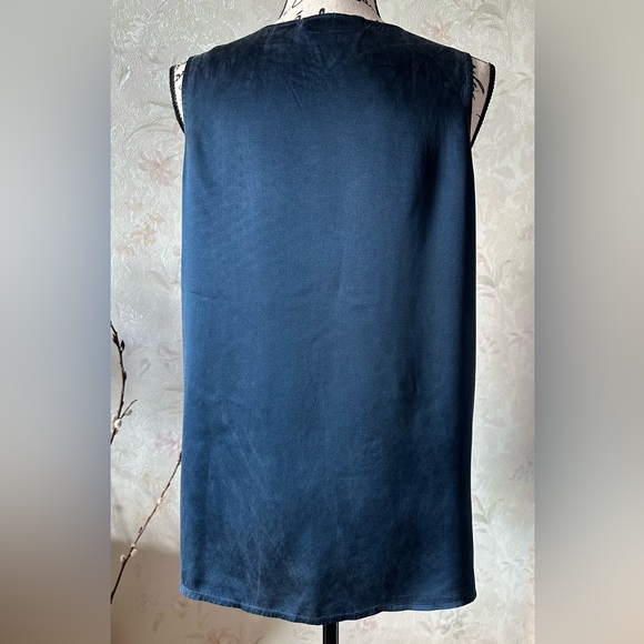 Chaus Silk sleeveless top. Size S. - Picture 3 of 15
